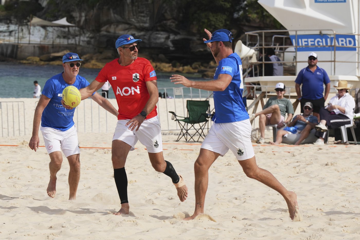 Australian friends claim world record for longest beach touch rugby game | iNFOnews.ca