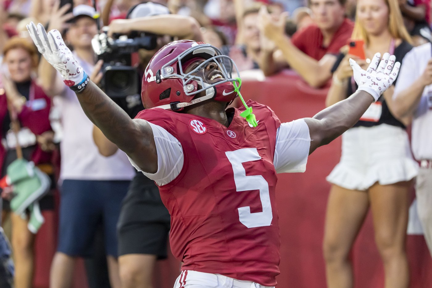 Ty Simpson completes all 17 of his passes as No. 21 Alabama rolls Louisiana-Monroe 73-0 | iNFOnews.ca Ty Simpson completes all 17 of his passes as No. 21 Alabama rolls Louisiana-Monroe 73-0 | iNFOnews.ca