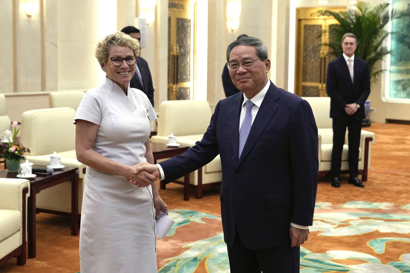 US lawmakers push for military dialogue in a rare China visit | iNFOnews.ca US lawmakers push for military dialogue in a rare China visit | iNFOnews.ca