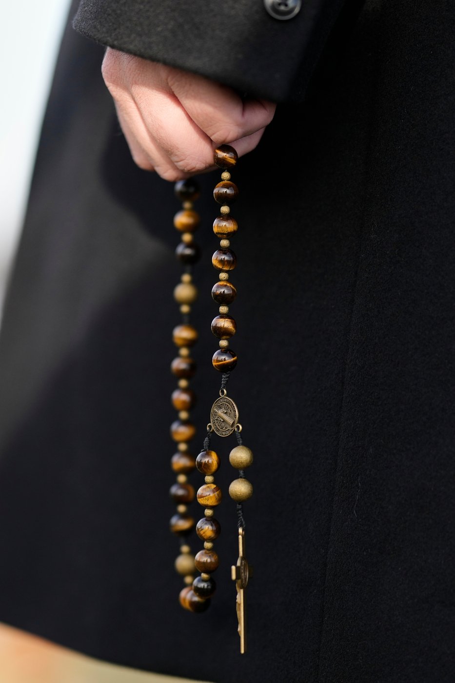 See the world in vertical: Top photos by AP's photojournalists | iNFOnews.ca