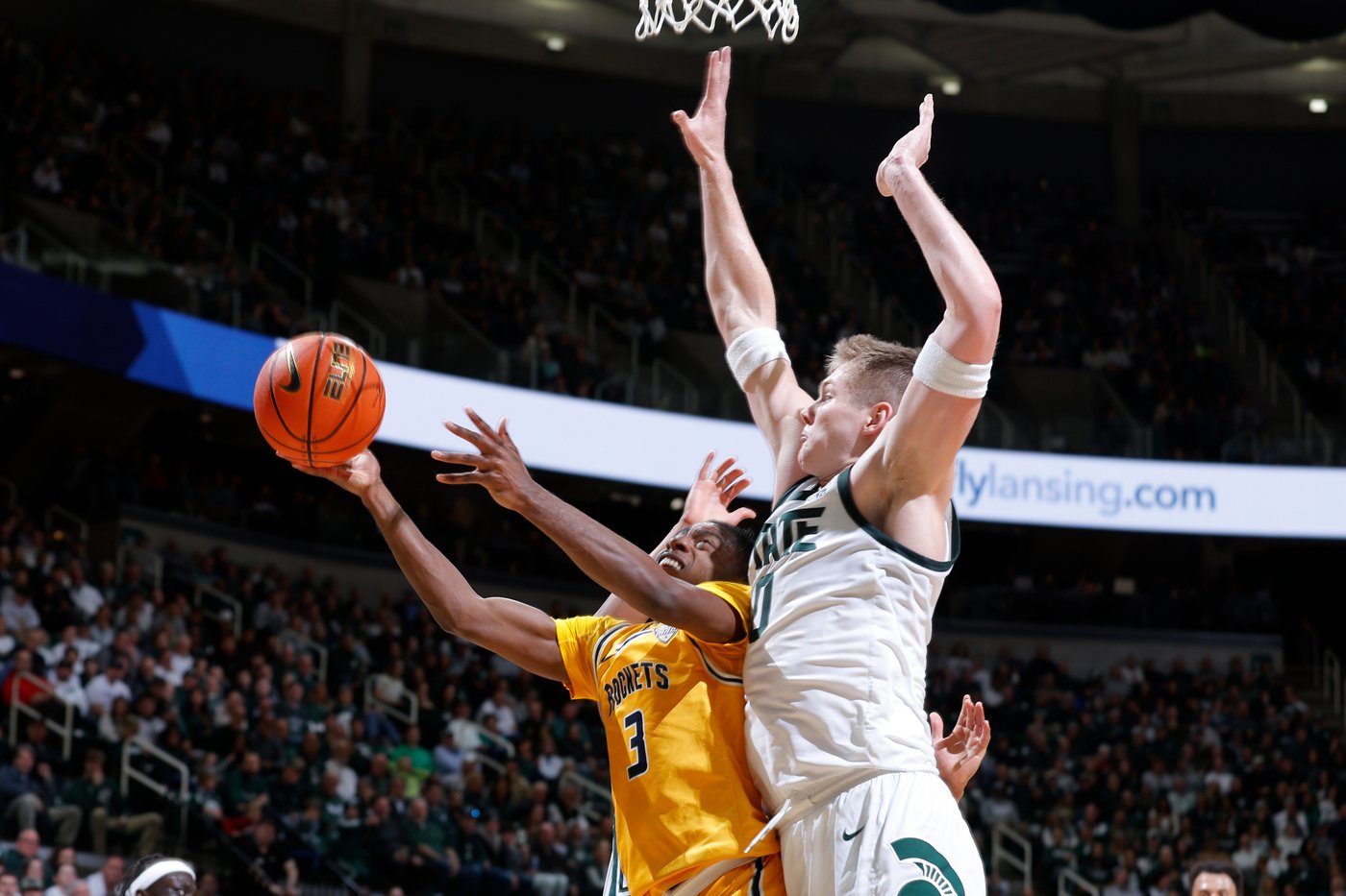 Jaxon Kohler and No. 9 Michigan State roll to a 92-69 win over Toledo | iNFOnews.ca Jaxon Kohler and No. 9 Michigan State roll to a 92-69 win over Toledo | iNFOnews.ca