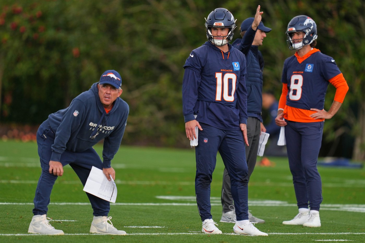 Broncos dismiss notion of a trap game as they face winless Jets in London after emotional victory | iNFOnews.ca Broncos dismiss notion of a trap game as they face winless Jets in London after emotional victory | iNFOnews.ca