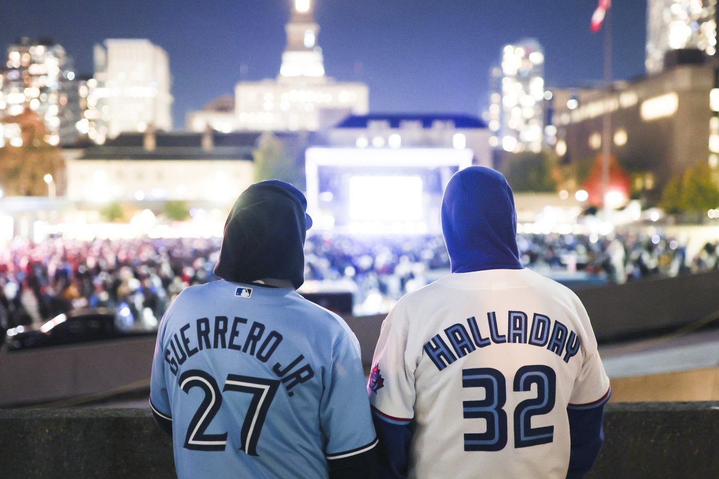 Dodgers beat Jays 5-1 in Game 2 of World Series | iNFOnews.ca