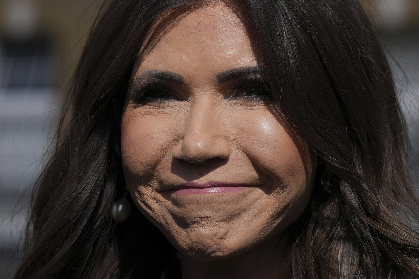 Noem says roundup of Koreans at Hyundai plant in Georgia won't deter investment in the US | iNFOnews.ca Noem says roundup of Koreans at Hyundai plant in Georgia won't deter investment in the US | iNFOnews.ca