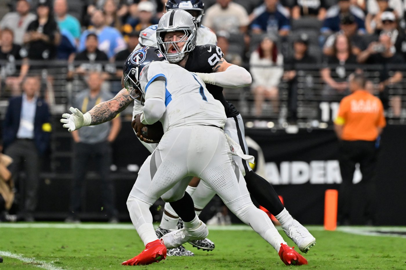 Raiders prepare to face Chiefs and Patrick Mahomes after strong pass rush against Titans | iNFOnews.ca Raiders prepare to face Chiefs and Patrick Mahomes after strong pass rush against Titans | iNFOnews.ca