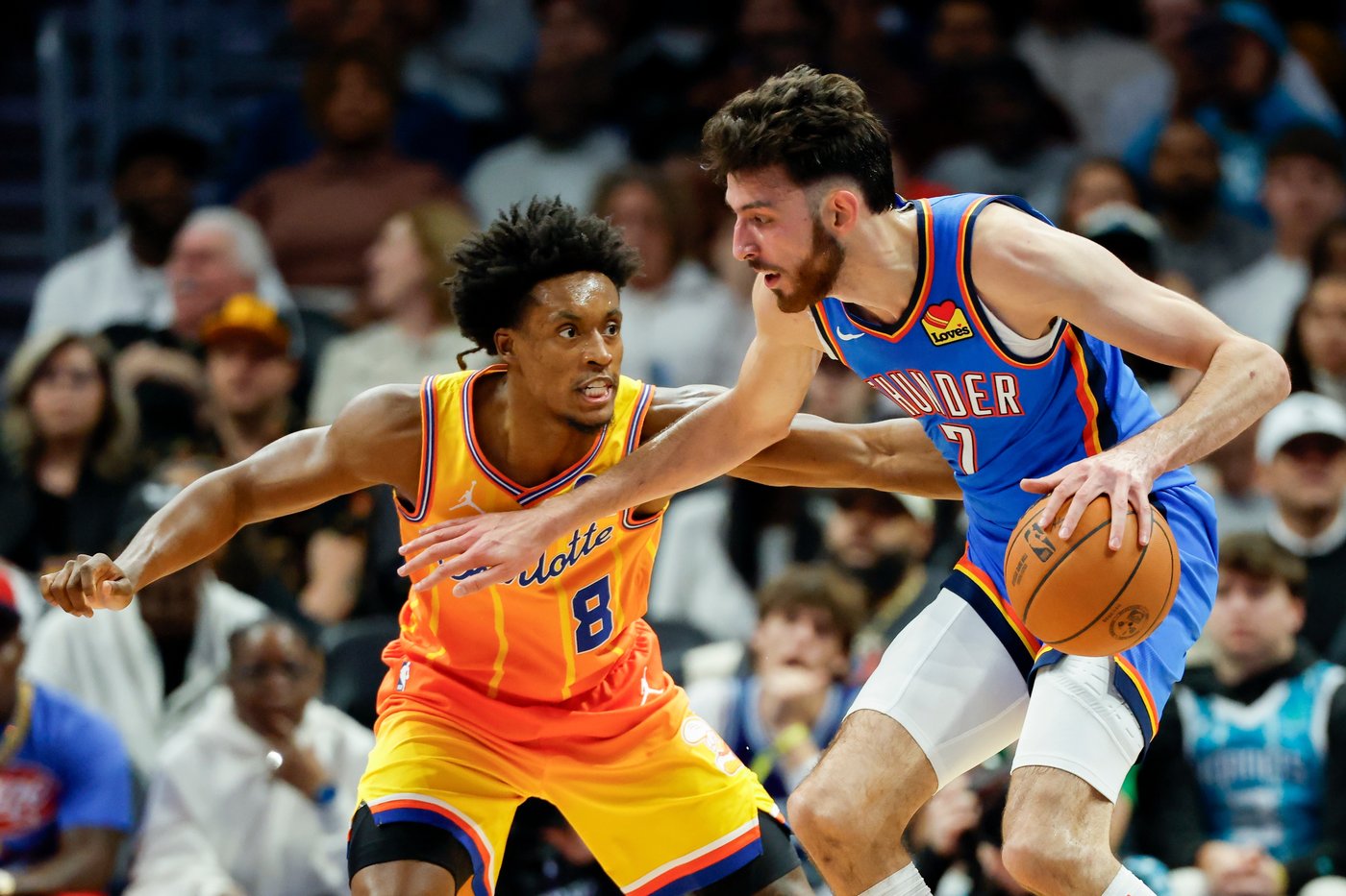 Gilgeous-Alexander, Holmgren lead Thunder to 109-96 win over Hornets for 5th straight victory | iNFOnews.ca